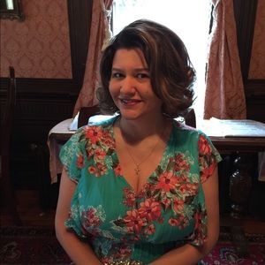 Meet your Posher, Carrie